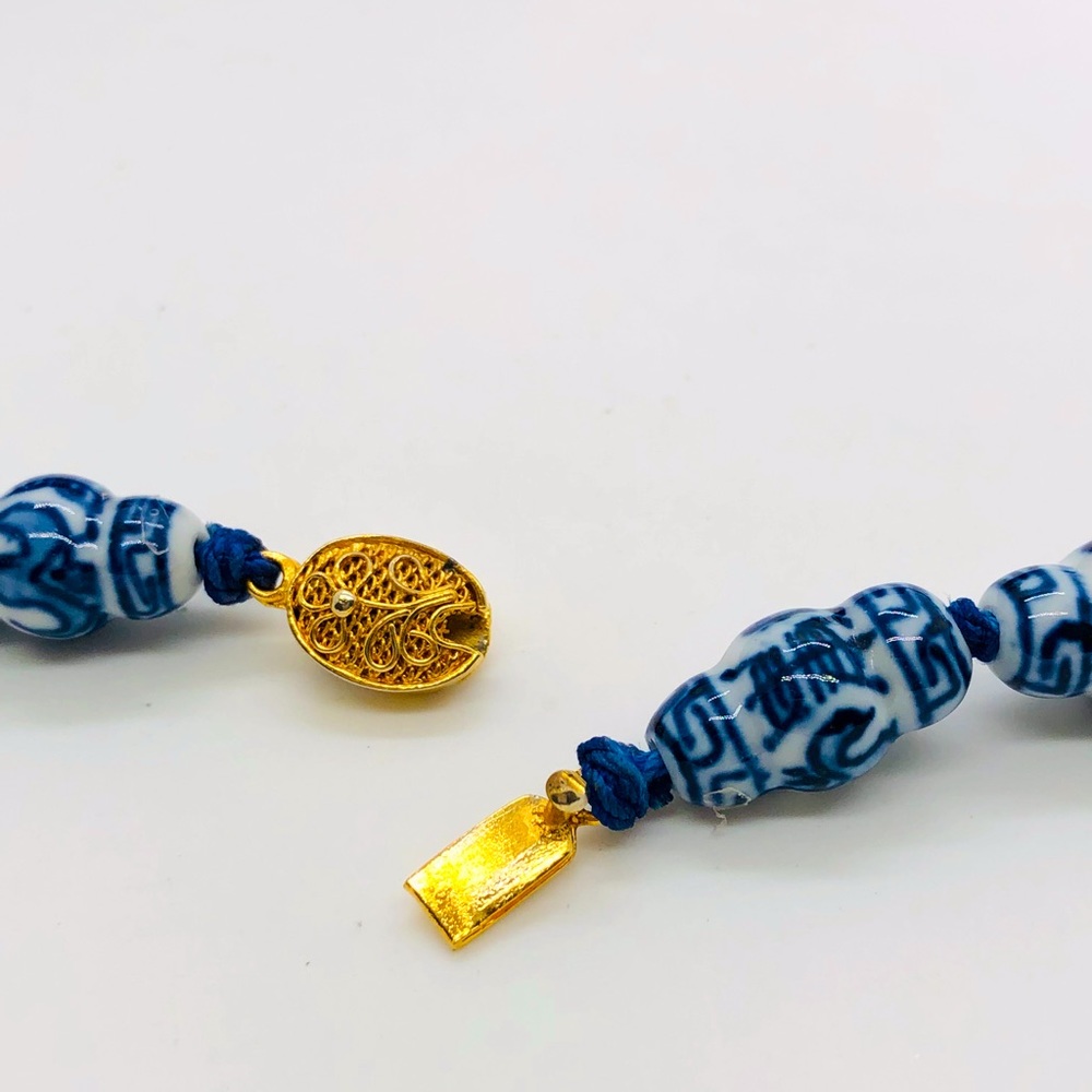 Vintage Blue And White Chinese Porcelain Bead Necklace Gem